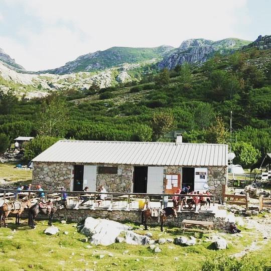 Refuge de Manganu image 2