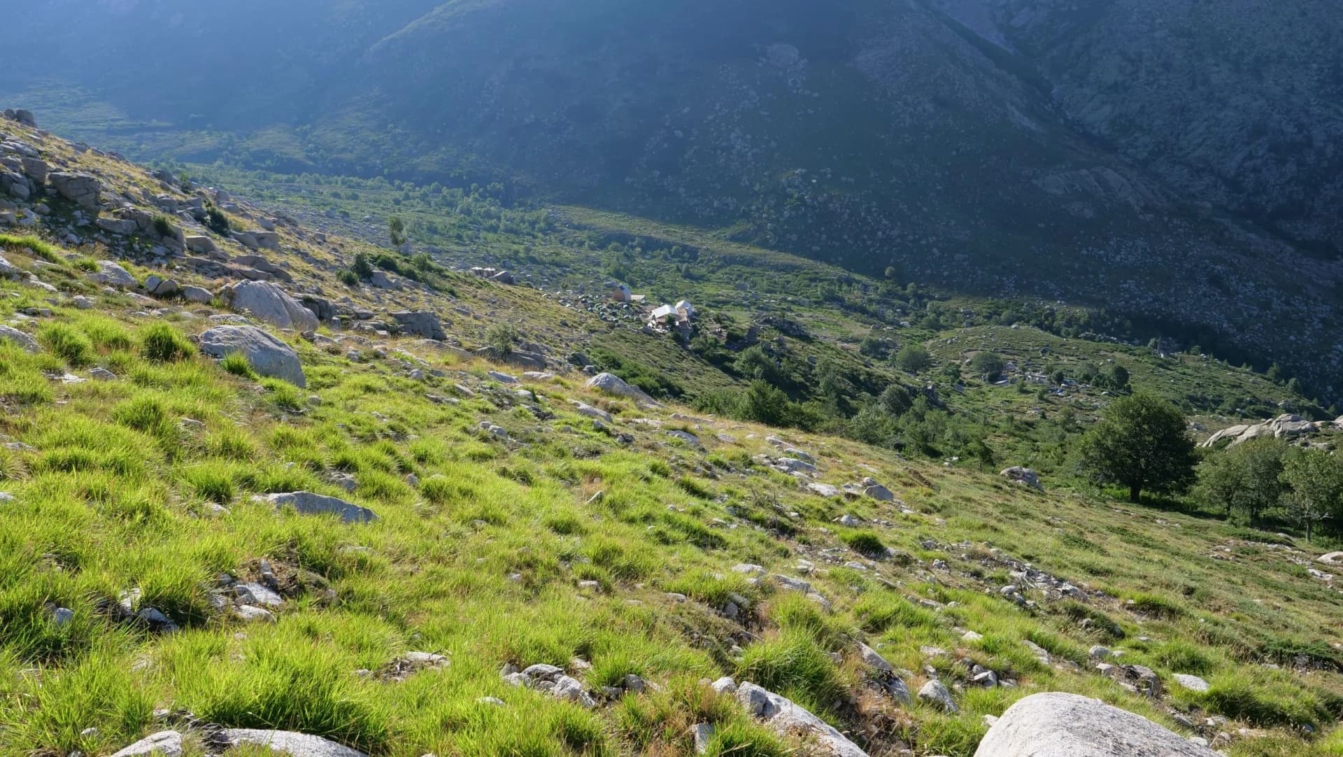 col Asinau depuis l'incudine corsica aiguilles de bavella